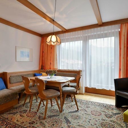Haus Dejakom Mayrhofen Exterior foto